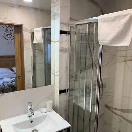 Kalina Z Sauna, Klimatyzacja I 2 Lazienkami - Wyszynskiego 9 *